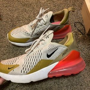 Nike AirMax 270